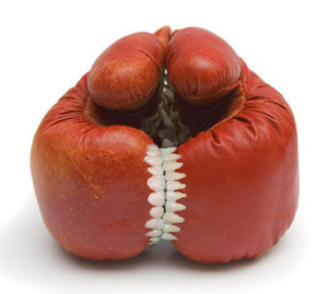 Guantoni da boxe dentati